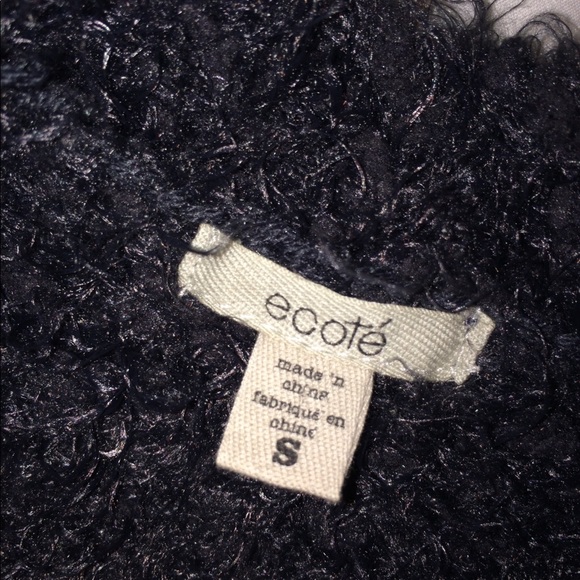 Cardigan - Picture 2 of 3